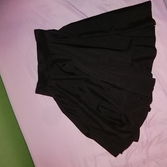 Midlength skirt - Picture 3 of 6